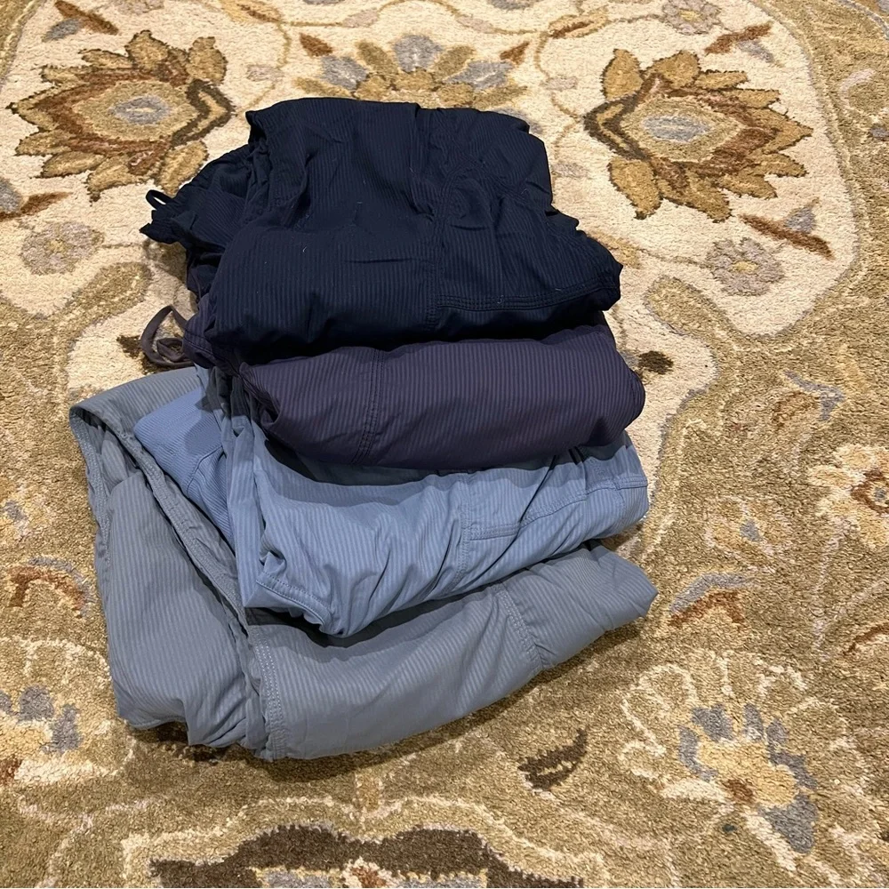Women's Navy Blue Lululemon Pants